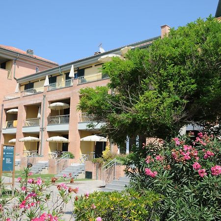 Continental Resort Tirrenia Exterior photo
